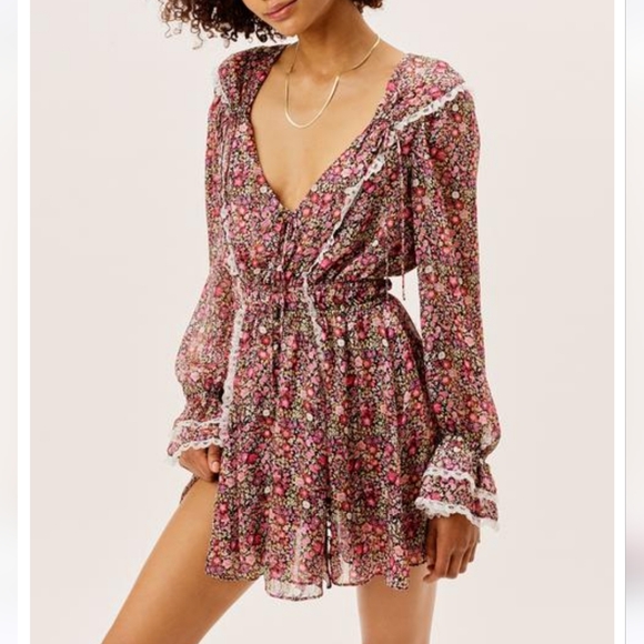 For Love And Lemons Dresses & Skirts - For love and lemons - grace mini dress in cream